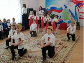 Праздник, посвященный Дню Победы «Памяти павших будьте достойны!» Дежурные группы №7, №8. Праздник, посвященный Дню Победы «Памяти павших будьте достойны!» Дежурные группы №7, №8.