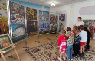 Выставка «Белгородчина глазами художников» Мастер-класс: роспись панно акрилом «Осенние мотивы» Дежурные группы №4, 5, 6. Выставка «Белгородчина глазами художников» Мастер-класс: роспись панно акрилом «Осенние мотивы» Дежурные группы №4, 5, 6.