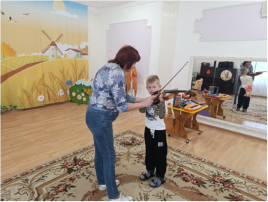 Очное участие родителей в реализации ОП «Гость группы» (дежурная группа № 5) Тема: «Знакомство с профессией артист оркестра» Очное участие родителей в реализации ОП «Гость группы» (дежурная группа № 5) Тема: «Знакомство с профессией артист оркестра».