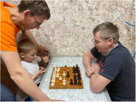 Офлайн взаимодействие с семьями воспитанников подготовительной группы комбинированной направленности № 10 Тема: «Играем вместе с папой» Офлайн взаимодействие с семьями воспитанников подготовительной группы комбинированной направленности № 10 Тема: «Играем вместе с папой».