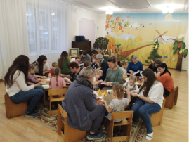Мастер- класс для родителей (законных представителей) «Вышиваем вместе с мамой» Мастер- класс для родителей (законных представителей) «Вышиваем вместе с мамой».