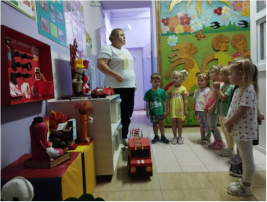 Игровая ситуация по пожарной безопасности «Не играй со спичками – это опасно!» Дежурная группа №3 Игровая ситуация по пожарной безопасности «Не играй со спичками – это опасно!» Дежурная группа №3.
